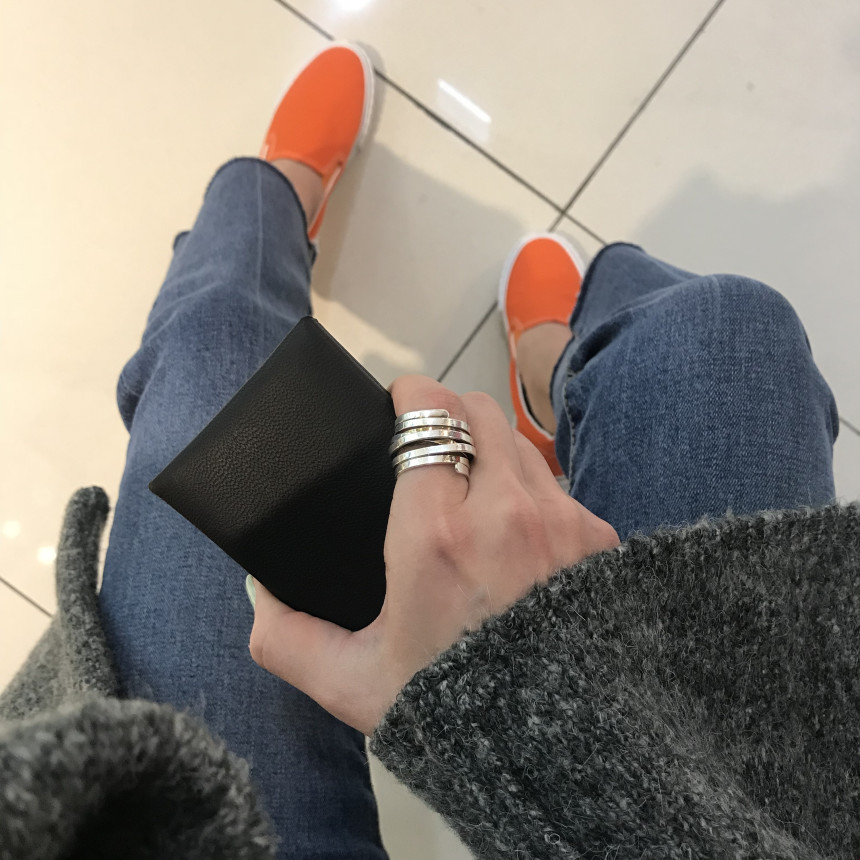 <b><p>Silver 925 8-line rg mple Unique Modn accessories</p></b><b><p>シルバー925 8行リング シンプルユニーク モダンなアクセサリー ポイント ねじれ</p></b><br /><br /><p align='center'>