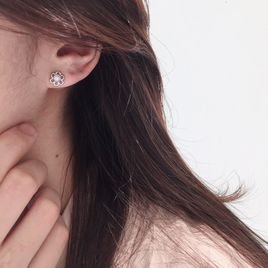 <b><p>NO109 Date look Fwer SET earrings Stylish</p></b><b><p>NO109 デートルック フラワーSETイヤリング スタイリッシュな シな ユニークなデザイン</p></b><br /><br /><p align='center'>