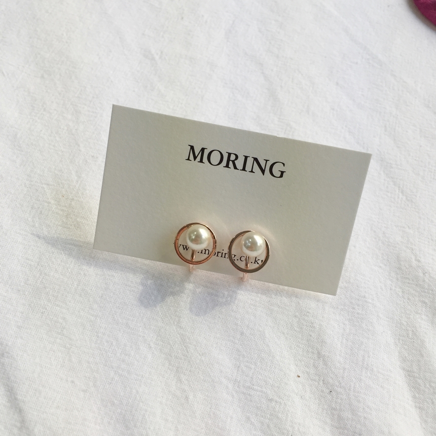 <b><p>Ear possible ily Sver fing Pel Sticky Ofce</p></b><b><p>グィチ 可能 デイリー ウンチム 真珠 ぴったりつく イヤリング 会社員 シンプル</p></b><br /><br /><p align='center'>