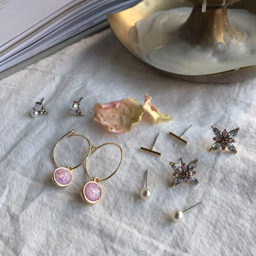 <b><p>Alo Cubic Pearl 10 eces Set rings Caust ra</p></b><b><p>卵 キュービック真珠 10ピース セットピアス 歌声非 華やかな カジュアルファッション</p></b><br /><br /><p align='center'>