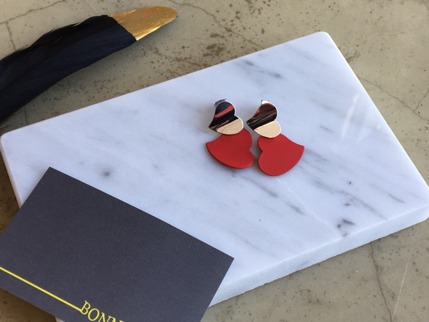 <b><p>double heart ing Sweet and sr Emotional Jelry</p></b><b><p>ダブル ハート イヤリング サンコム若々しく 感性ジュエリー ビビッド 愛情する</p></b><br /><br /><p align='center'>