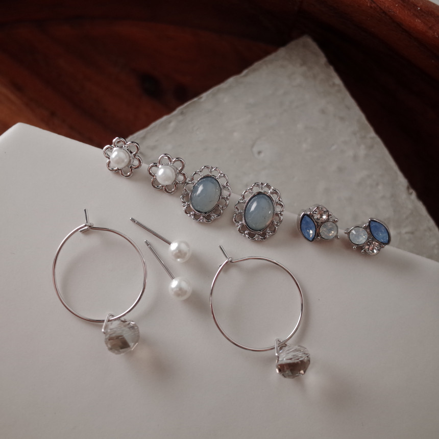 <b><p>NO109 Date look Fwer SET earrings Stylish</p></b><b><p>NO109 デートルック フラワーSETイヤリング スタイリッシュな シな ユニークなデザイン</p></b><br /><br /><p align='center'>