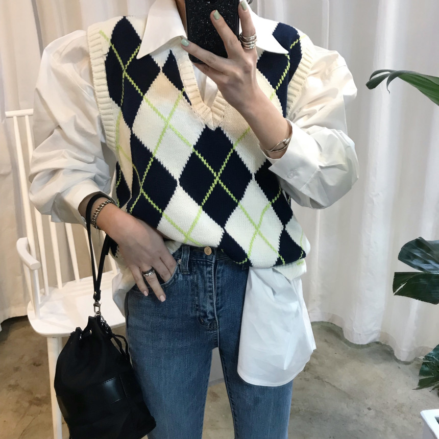 <b><p>Silver 925 8-line rg mple Unique Modn accessories</p></b><b><p>シルバー925 8行リング シンプルユニーク モダンなアクセサリー ポイント ねじれ</p></b><br /><br /><p align='center'>