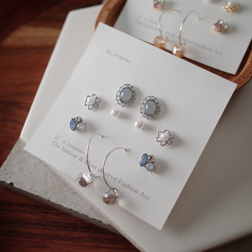 <b><p>NO109 Date look Fwer SET earrings Stylish</p></b><b><p>NO109 デートルック フラワーSETイヤリング スタイリッシュな シな ユニークなデザイン</p></b><br /><br /><p align='center'>