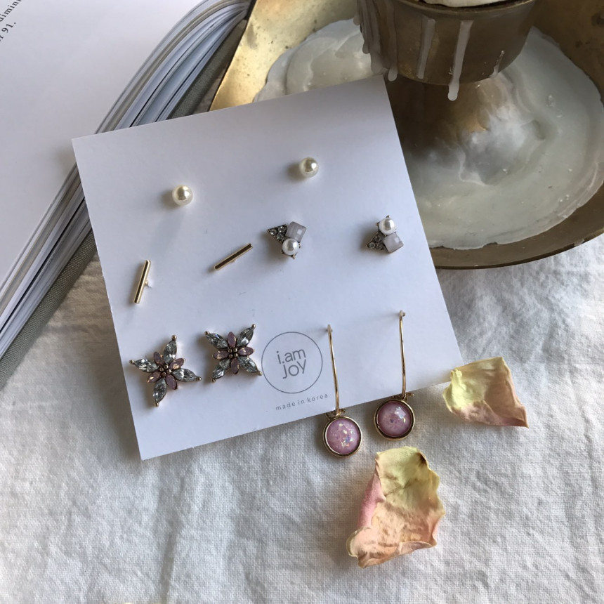 <b><p>Alo Cubic Pearl 10 eces Set rings Caust ra</p></b><b><p>卵 キュービック真珠 10ピース セットピアス 歌声非 華やかな カジュアルファッション</p></b><br /><br /><p align='center'>