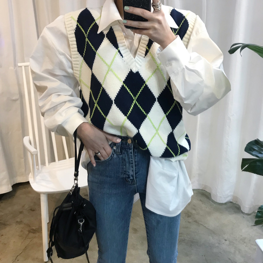 <b><p>Silver 925 8-line rg mple Unique Modn accessories</p></b><b><p>シルバー925 8行リング シンプルユニーク モダンなアクセサリー ポイント ねじれ</p></b><br /><br /><p align='center'>