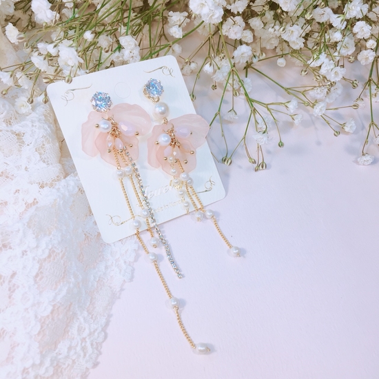 <b><p>Sallan pet Drop Earrings Good pot cycle Bl-bl</p></b><b><p>シャラン 花びら ドロップイヤリング ポイントサイクル良い ケバケバした ユニークアクセサリー</p></b><br /><br /><p align='center'>