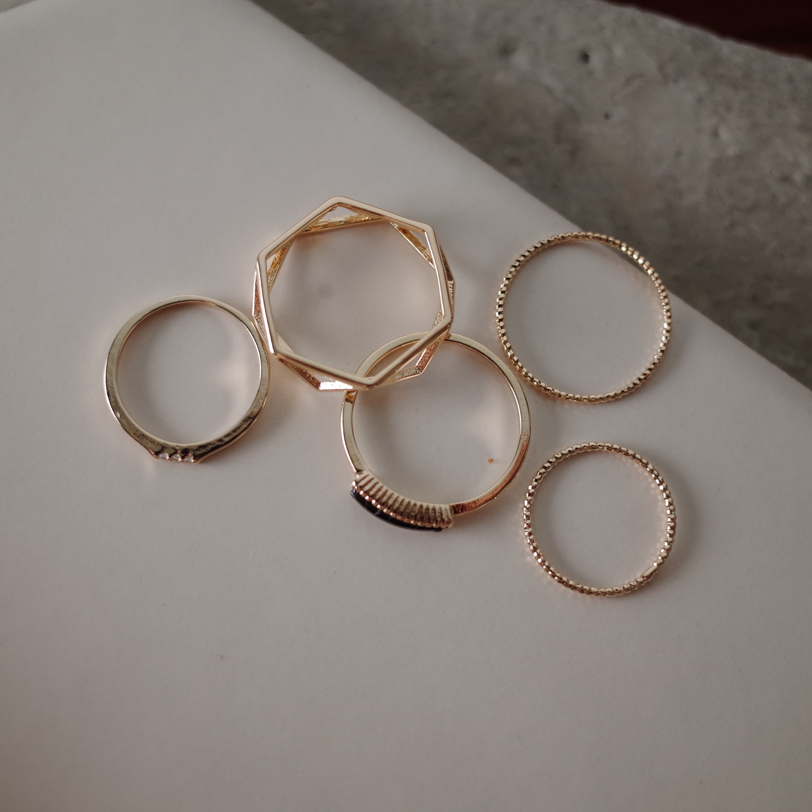 <b><p>Slim landscape Bck Gemstone SET Rings daily</p></b><b><p>横スリム ブラック原石SETリング デイリー セット レイヤ ドゥ ギフト 女性</p></b><br /><br /><p align='center'>