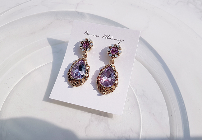 <b><p>Purple Viot earring Possib ves Drop pk Pantone</p></b><b><p>見よ バイオレット イヤリング グィチ可能 ドロップ ピンク パントンカラー アンティーク</p></b><br /><br /><p align='center'>