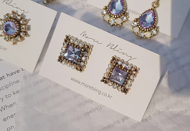 <b><p>Purple Viot earring Possib ves Drop pk Pantone</p></b><b><p>見よ バイオレット イヤリング グィチ可能 ドロップ ピンク パントンカラー アンティーク</p></b><br /><br /><p align='center'>