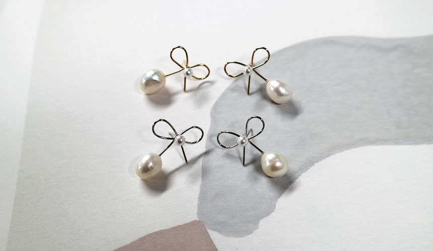 <b><p>earring Freshwater pl bbon Butiful Beloved</p></b><b><p>イヤリング 淡水真珠 リボン 光沢がきれいな 愛らしい デートルック センスあふれる</p></b><br /><br /><p align='center'>