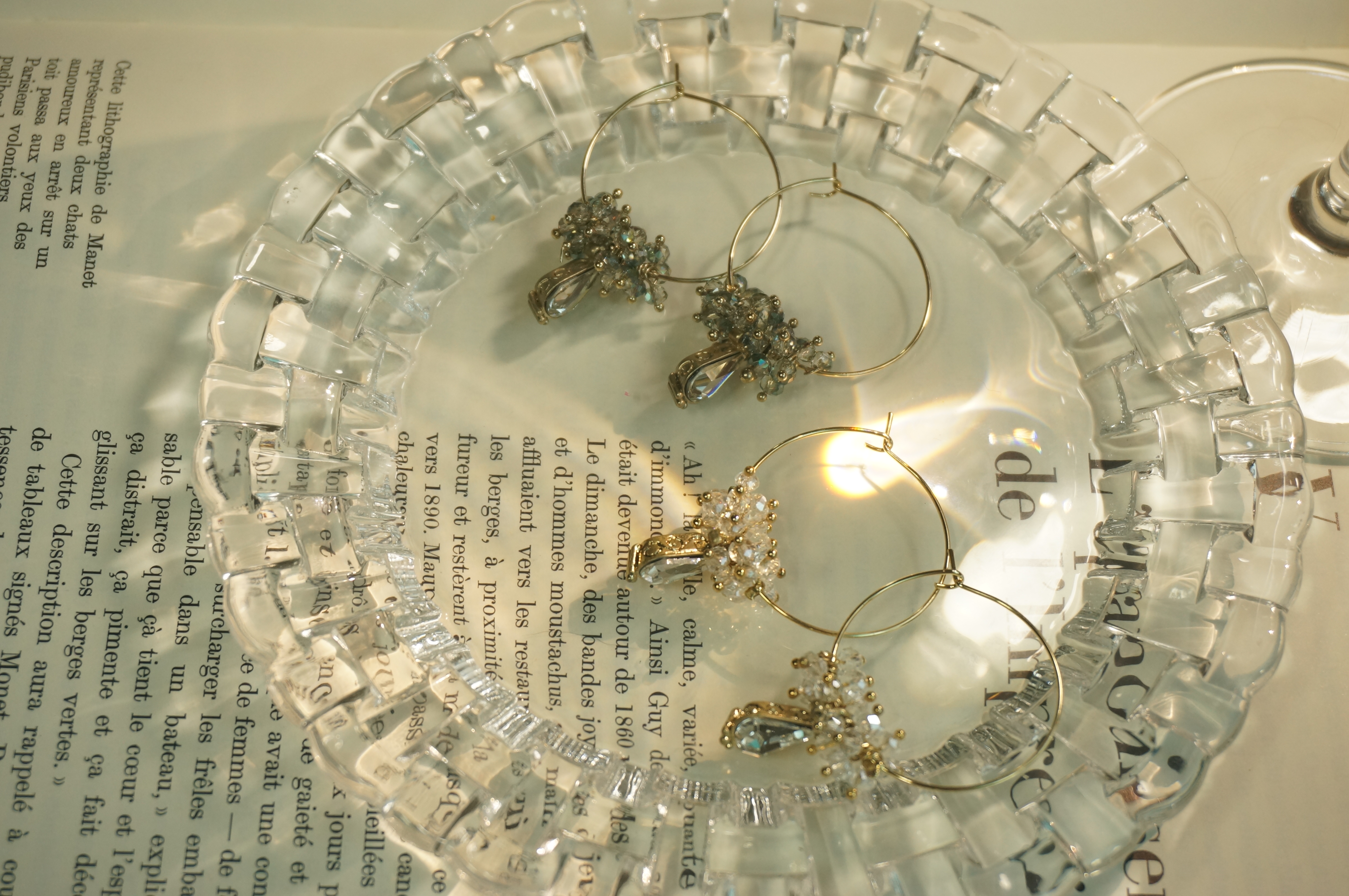 <b><p>Crystal Bubble</p></b><b><p>クリスタルバブル</p></b><br /><br /><p align='center'>