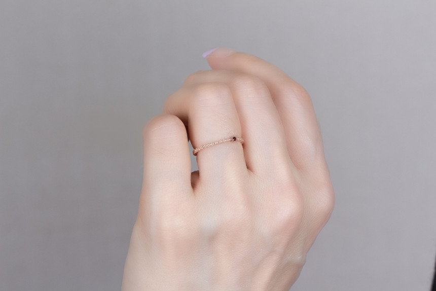 <b><p>G.이어링스 14k 18k mini Garnet Rg Januy Birthsto</p></b><b><p>G. 14k 18k ミニ ガーネットリング 1月の誕生石 シンプルな ルフレンドの贈り物</p></b><br /><br /><p align='center'>