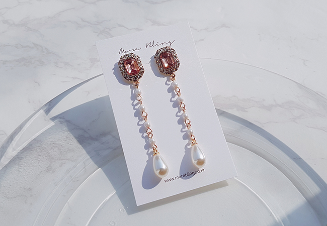 <b><p>Purple Viot earring Possib ves Drop pk Pantone</p></b><b><p>見よ バイオレット イヤリング グィチ可能 ドロップ ピンク パントンカラー アンティーク</p></b><br /><br /><p align='center'>