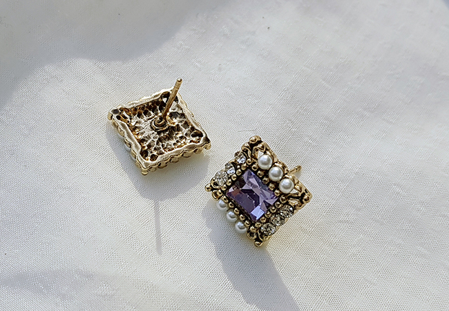 <b><p>Purple Viot earring Possib ves Drop pk Pantone</p></b><b><p>見よ バイオレット イヤリング グィチ可能 ドロップ ピンク パントンカラー アンティーク</p></b><br /><br /><p align='center'>