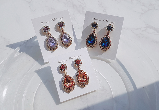 <b><p>Purple Viot earring Possib ves Drop pk Pantone</p></b><b><p>見よ バイオレット イヤリング グィチ可能 ドロップ ピンク パントンカラー アンティーク</p></b><br /><br /><p align='center'>