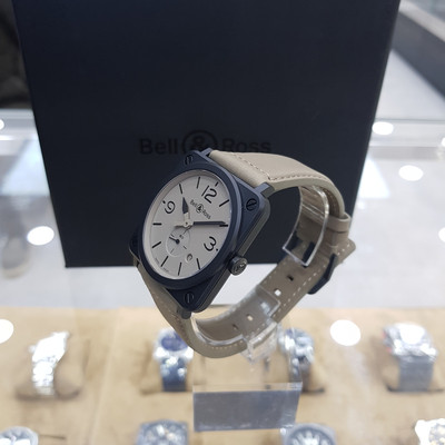 <b><p>Bell &amp Ross BELL ROSS BRS -DESERT-CEM</p></b><b><p>ベル＆ロス BRS -DESERT-CEM 40代 女性 カップル 素敵なプレゼント</p></b><br /><br /><p align='center'>