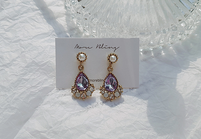 <b><p>Purple Viot earring Possib ves Drop pk Pantone</p></b><b><p>見よ バイオレット イヤリング グィチ可能 ドロップ ピンク パントンカラー アンティーク</p></b><br /><br /><p align='center'>