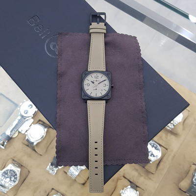 <b><p>Bell &amp Ross BELL ROSS BRS -DESERT-CEM</p></b><b><p>ベル＆ロス BRS -DESERT-CEM 40代 女性 カップル 素敵なプレゼント</p></b><br /><br /><p align='center'>