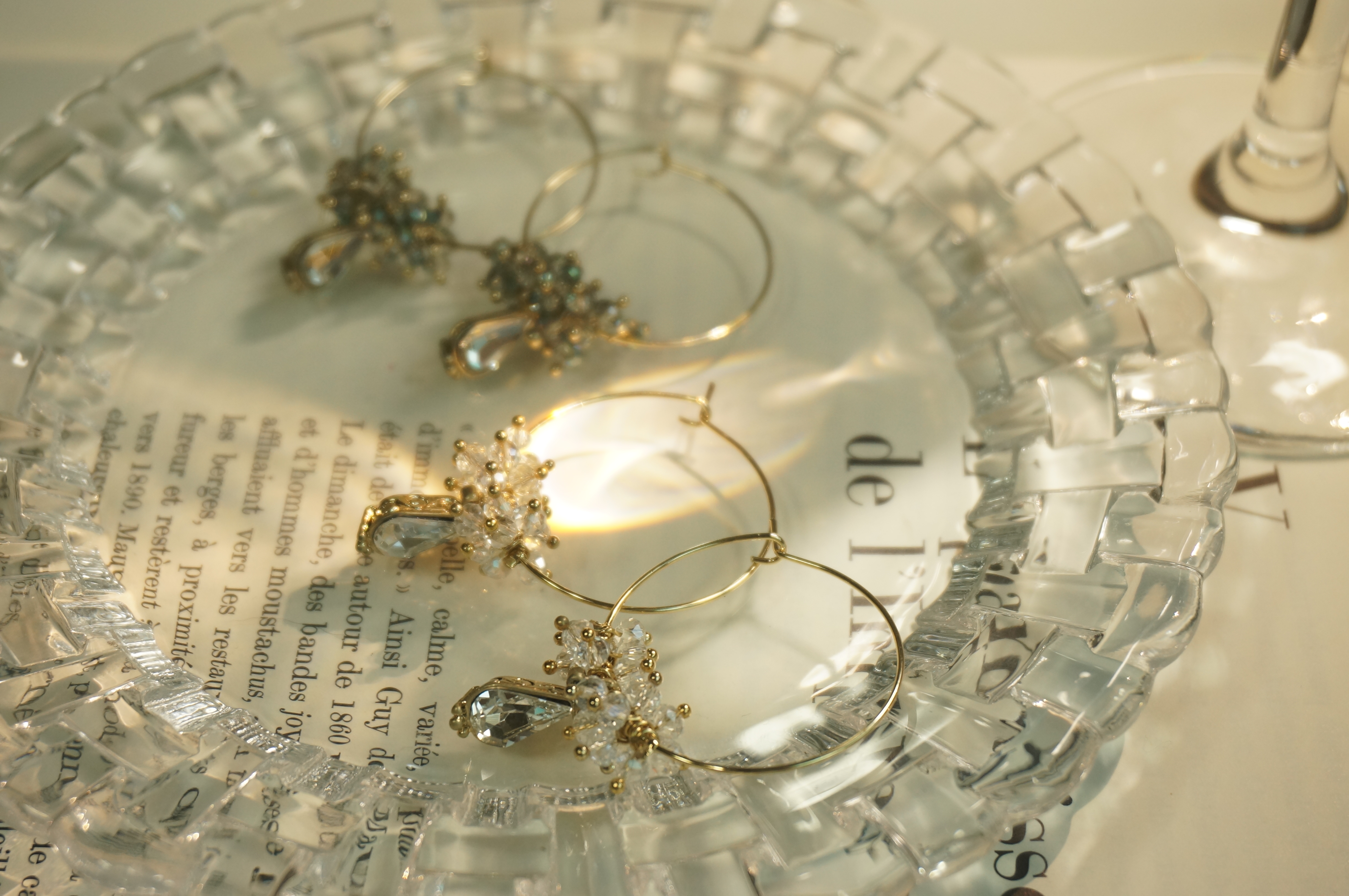 <b><p>Crystal Bubble</p></b><b><p>クリスタルバブル</p></b><br /><br /><p align='center'>