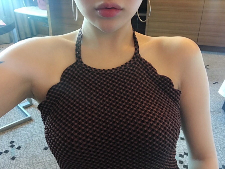 <b><p>Mourning Wool kt noki Soft tch Slim swsuit</p></b><b><p>無排 波ニット モノキニ 柔らかな肌触り 薄い見える水着 ビーチスタイル バカンス</p></b><br /><br /><p align='center'>