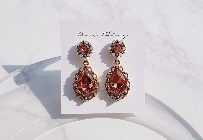 <b><p>Purple Viot earring Possib ves Drop pk Pantone</p></b><b><p>見よ バイオレット イヤリング グィチ可能 ドロップ ピンク パントンカラー アンティーク</p></b><br /><br /><p align='center'>