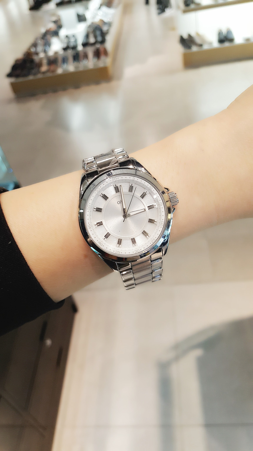 <b><p>OST Cai Tian Men's Watch OTC115501TSS</p></b><b><p>OSTシアティエンメンズ時計 OTC115501TSS</p></b><br /><br /><p align='center'>