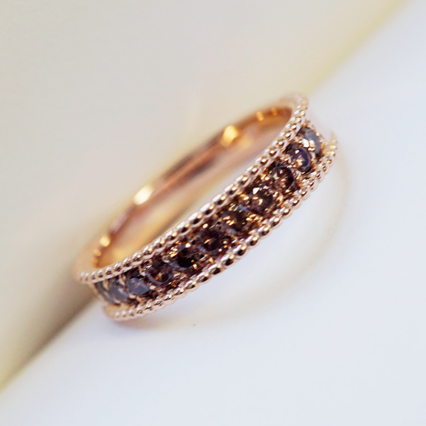 <b><p>14k gold rose Cognac Cubic side Round ring</p></b><b><p>14k ゴールド ローズ コニャック キュービ サイド ドルイ リング 高級感のあるアクセサリー</p></b><br /><br /><p align='center'>