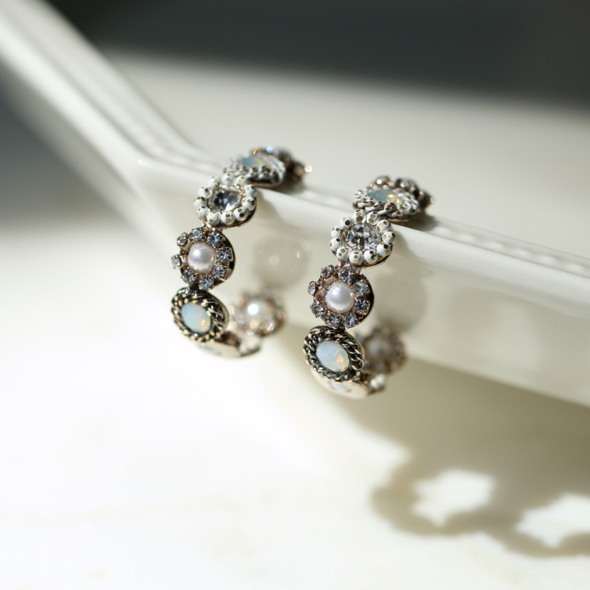 <b><p>Fermat Antique Pearl Ring rs Bold handde</p></b><b><p>ペルマタ アンティーク 真珠 リングピアス ボールド ハンドメイド 特異な 派手な</p></b><br /><br /><p align='center'>