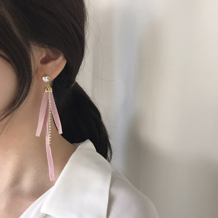 <b><p>Bernie heart Cubic evil Drop Erings 3color</p></b><b><p>バニー ハート キュービックオンバル ドロップイヤリング 3色 ラブリールコーディネ</p></b><br /><br /><p align='center'>