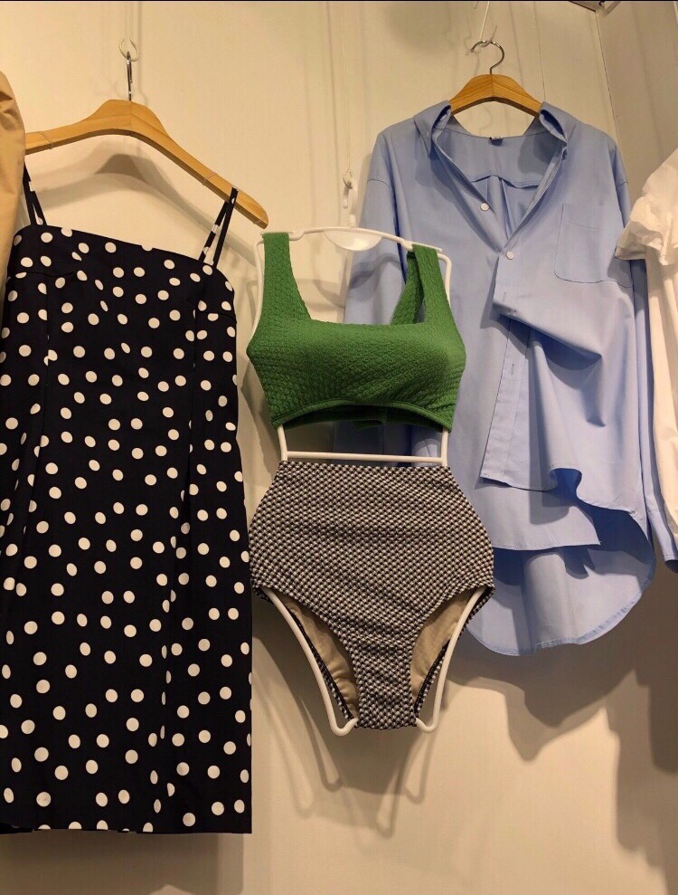 <b><p>Knit color biki Summer vacation un cute Smoke</p></b><b><p>ニット配色 ビキニ 夏バカンスルック 珍しい かわいい スモーク ハイウエスト</p></b><br /><br /><p align='center'>