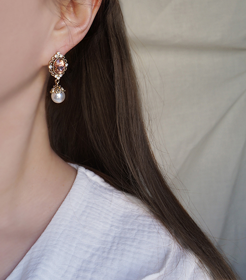 <b><p>Purple Viot earring Possib ves Drop pk Pantone</p></b><b><p>見よ バイオレット イヤリング グィチ可能 ドロップ ピンク パントンカラー アンティーク</p></b><br /><br /><p align='center'>