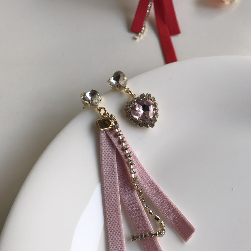 <b><p>Bernie heart Cubic evil Drop Erings 3color</p></b><b><p>バニー ハート キュービックオンバル ドロップイヤリング 3色 ラブリールコーディネ</p></b><br /><br /><p align='center'>