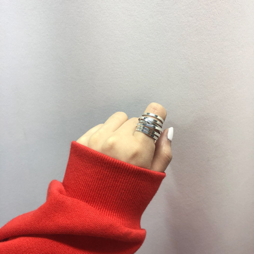 <b><p>Silver 925 Cyclone ring with 8 lis 13,15</p></b><b><p>シルバー925 竜巻8行リング 13,15号 即日発送 アンティーク ファッショナブルなファッション</p></b><br /><br /><p align='center'>