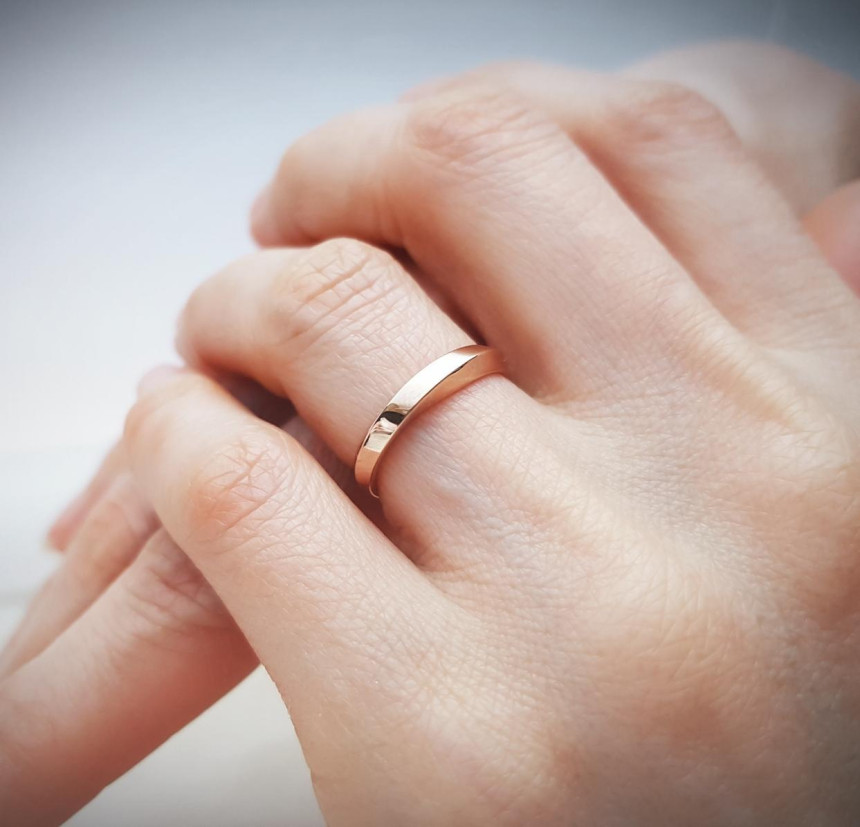 <b><p>14k 18k Calf simple Couing Gold Gift</p></b><b><p>14k 18k カーフ シンプル カップリング 金の指輪 ギフト</p></b><br /><br /><p align='center'>