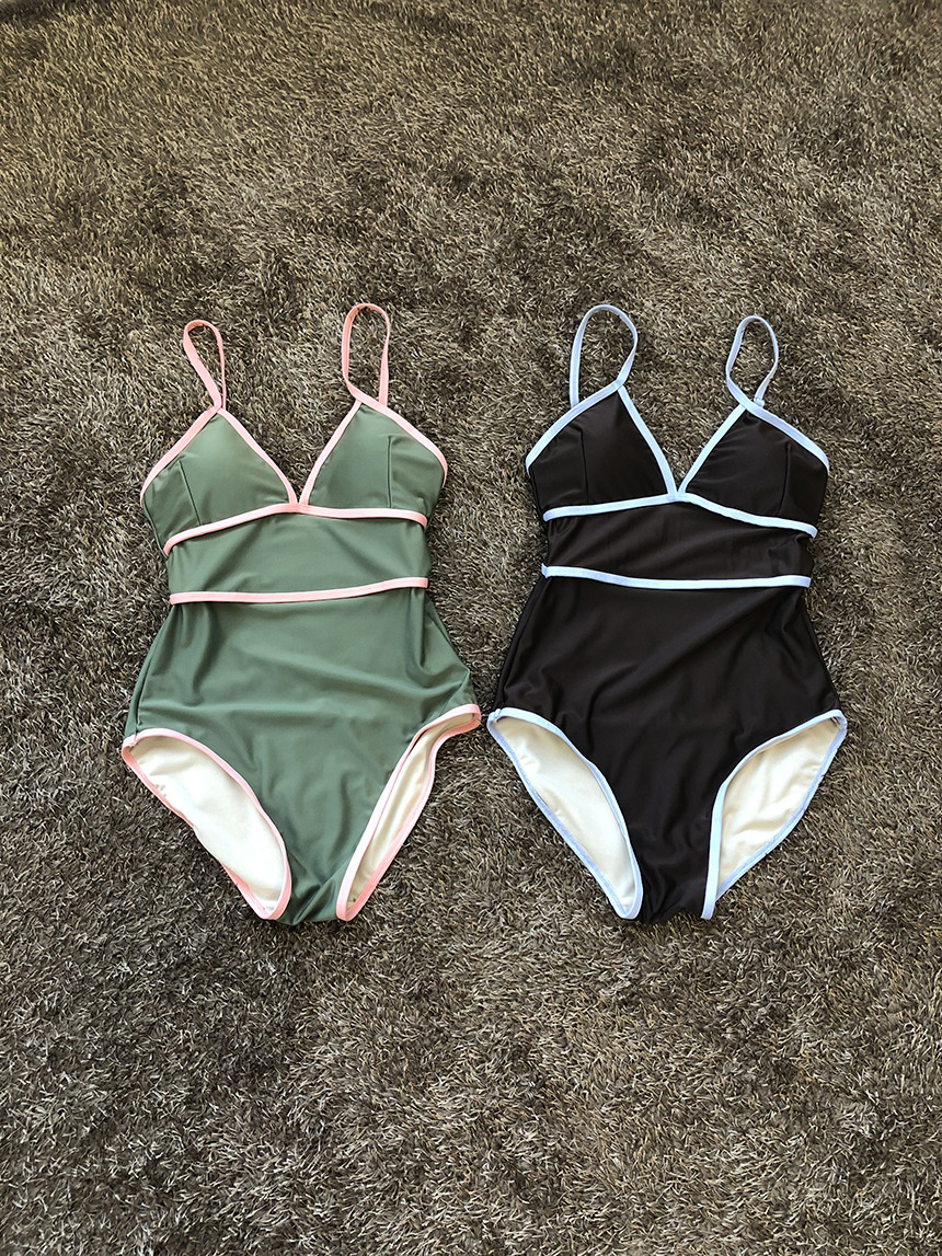 <b><p>Color line piece swimsuit Resnt Look sm Sple</p></b><b><p>配色 ライン ワンピース 水着 弾力性のある 薄い見える シンプルなパターン ユニーク</p></b><br /><br /><p align='center'>