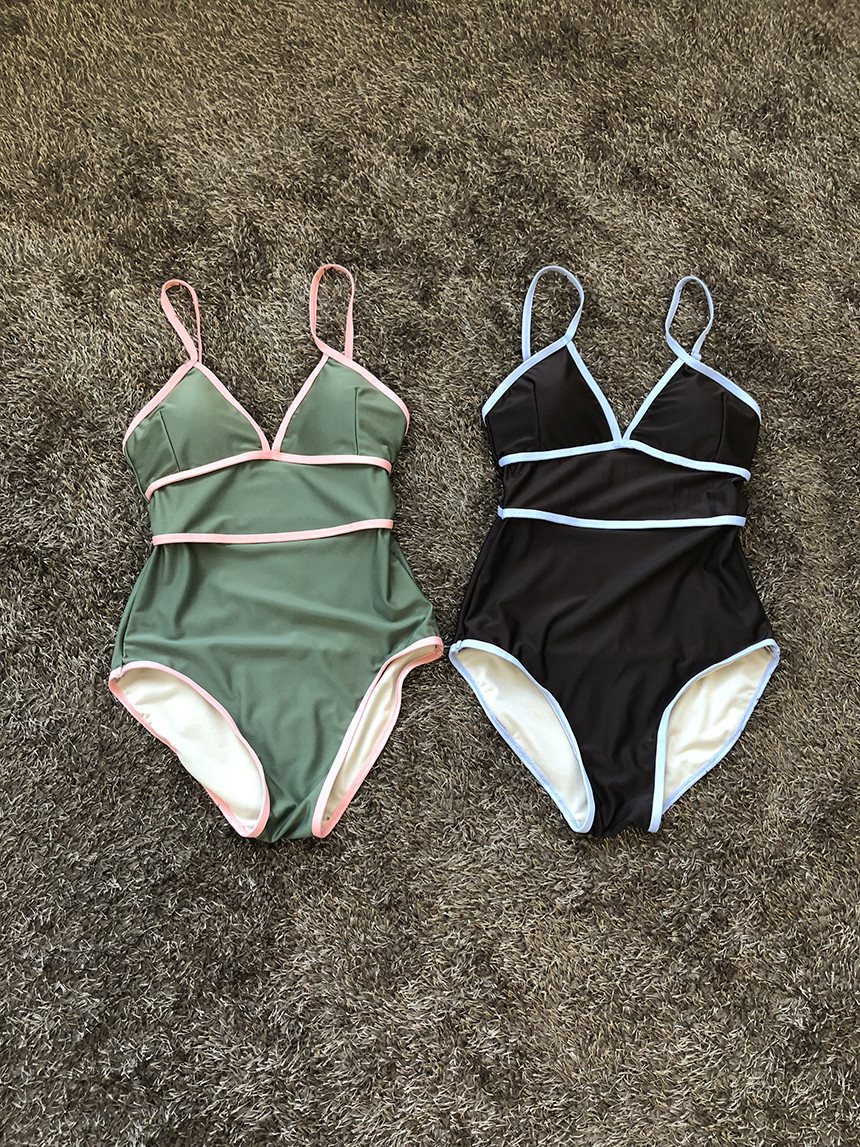 <b><p>Color line piece swimsuit Resnt Look sm Sple</p></b><b><p>配色 ライン ワンピース 水着 弾力性のある 薄い見える シンプルなパターン ユニーク</p></b><br /><br /><p align='center'>