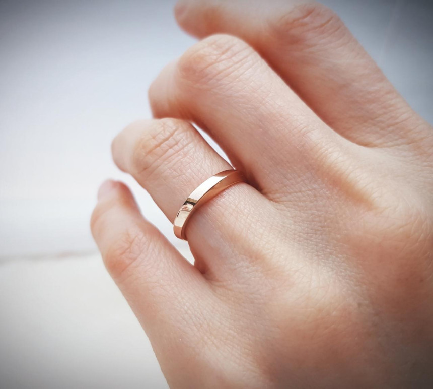 <b><p>14k 18k Calf simple Couing Gold Gift</p></b><b><p>14k 18k カーフ シンプル カップリング 金の指輪 ギフト</p></b><br /><br /><p align='center'>