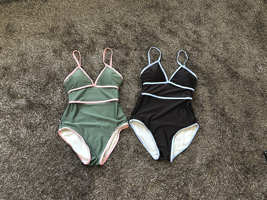 <b><p>Color line piece swimsuit Resnt Look sm Sple</p></b><b><p>配色 ライン ワンピース 水着 弾力性のある 薄い見える シンプルなパターン ユニーク</p></b><br /><br /><p align='center'>