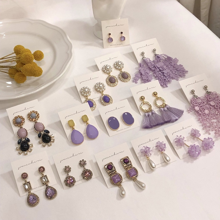 <b><p>Violet race Drop earring c617 ult White Sky</p></b><b><p>バイオレット レース ドロップイヤリング acc617 超 ホワイト ゆらゆら ヨリヨリた</p></b><br /><br /><p align='center'>