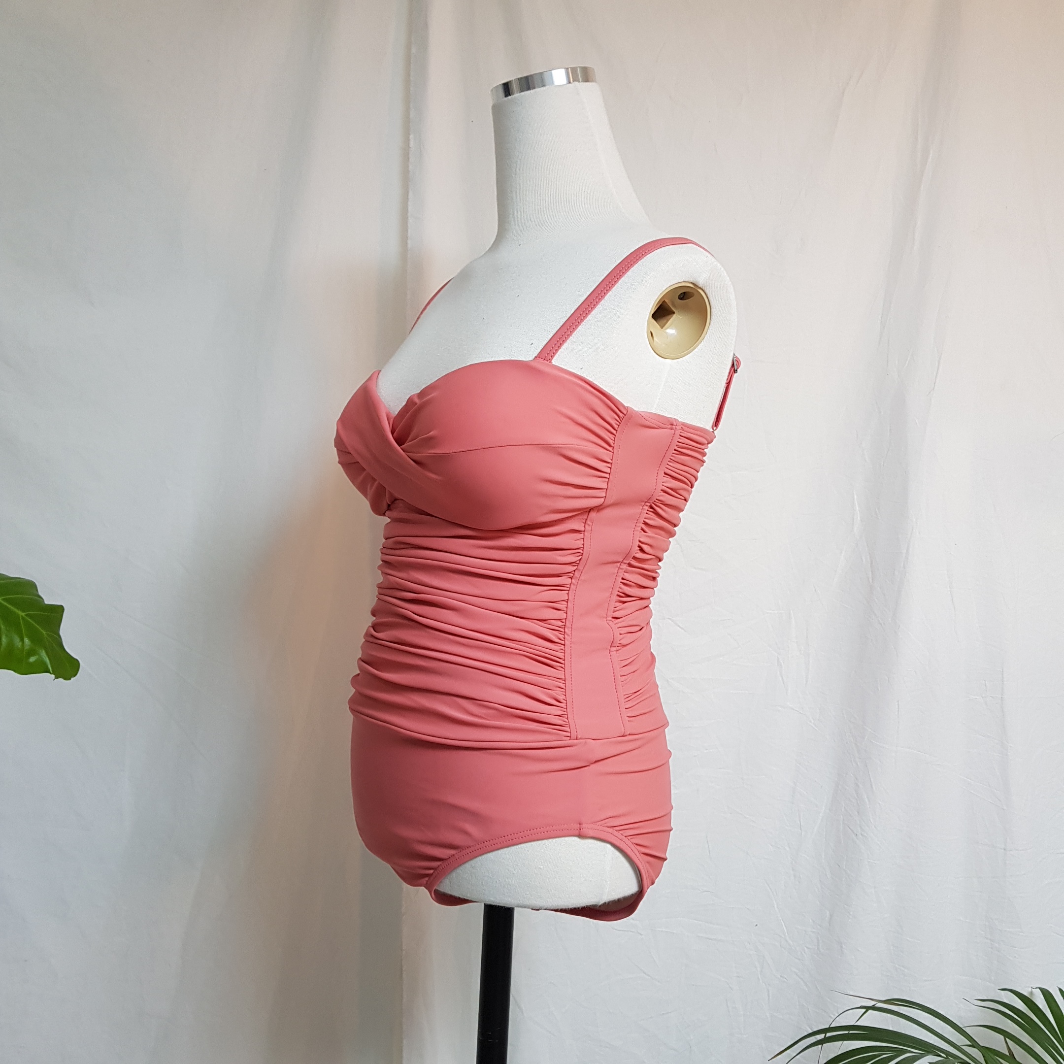 <b><p>wire Shring Monoki A clean ra Bch Lo Coordi</p></b><b><p>ワイヤー シャーリング モノキニ 清純な非 ビーチルックコーディネート 女性ビスタこと</p></b><br /><br /><p align='center'>