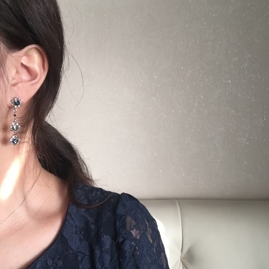 <b><p>Possible eaves door flower Antique Drop Earrings</p></b><b><p>グィチ可能 ドア フラワー アンティーク ドロップイヤリング 2 色 派手な 結婚式</p></b><br /><br /><p align='center'>