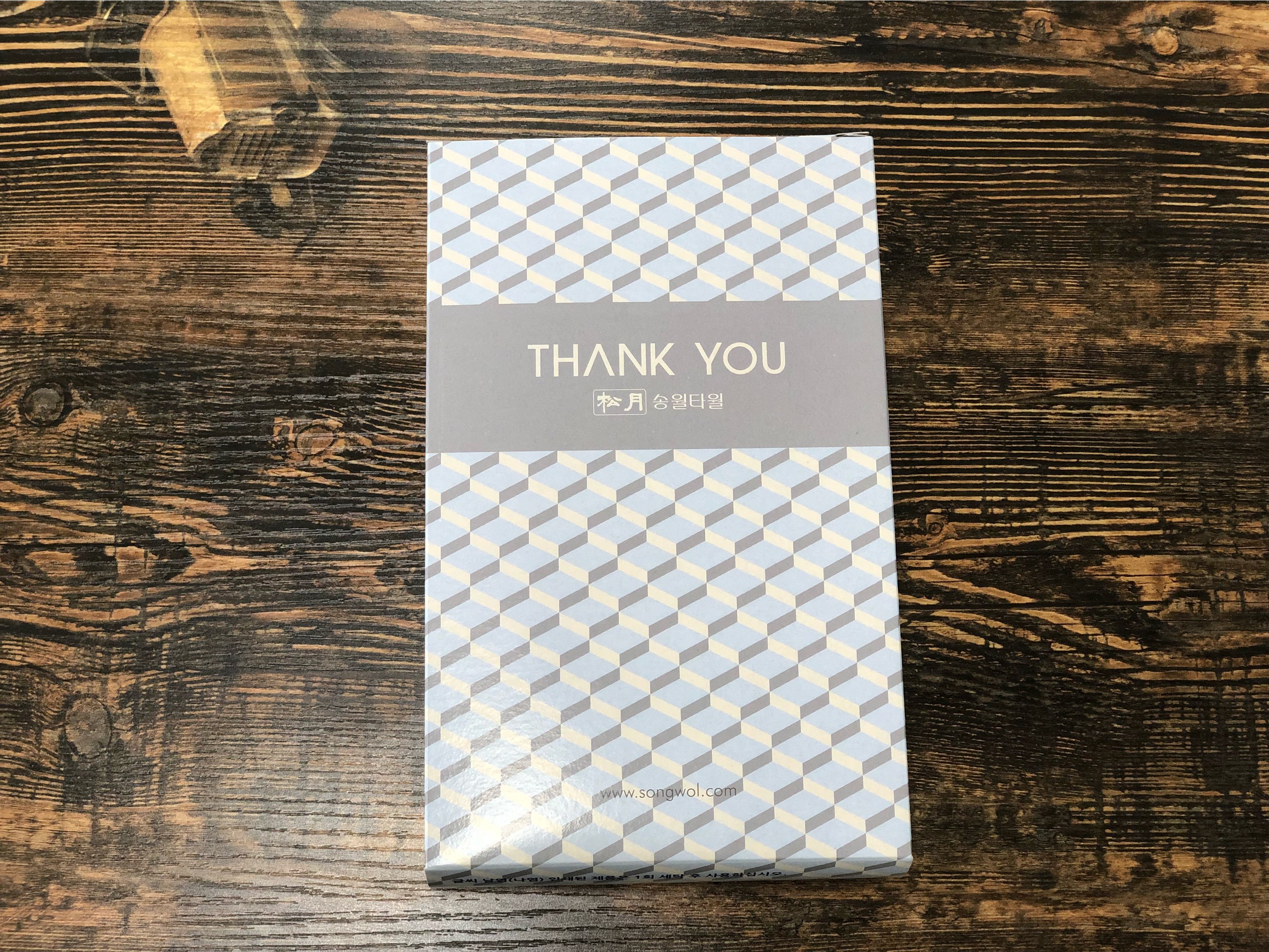 <b><p>Songwol Towel 40 Hot usehd group maki svenir</p></b><b><p>ソンウォルタオル 40数 ホテルの 家庭用 団体 製作 お土産 新築祝いの贈り物</p></b><br /><br /><p align='center'>