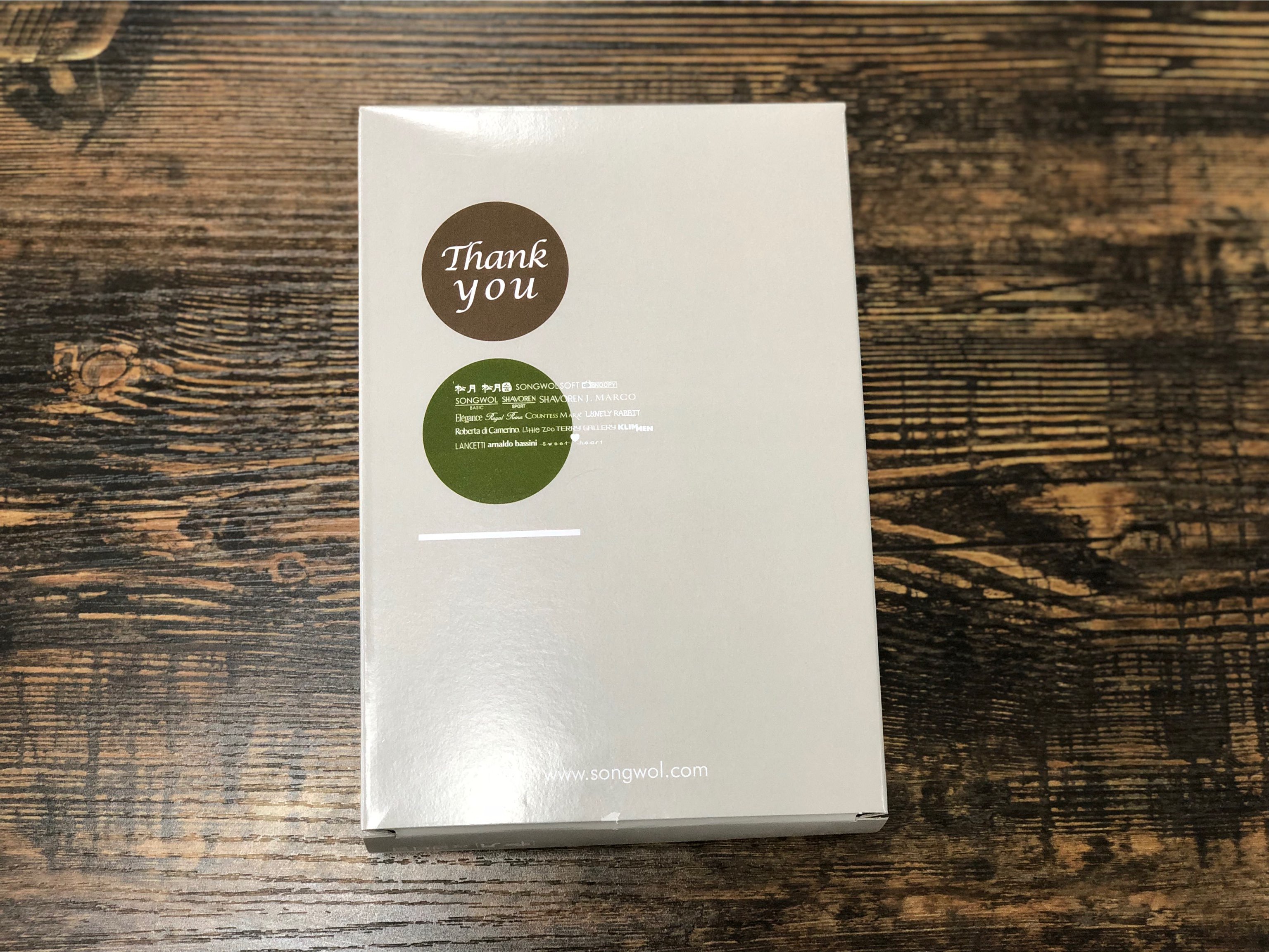 <b><p>Songwol Towel 40 Hot usehd group maki svenir</p></b><b><p>ソンウォルタオル 40数 ホテルの 家庭用 団体 製作 お土産 新築祝いの贈り物</p></b><br /><br /><p align='center'>