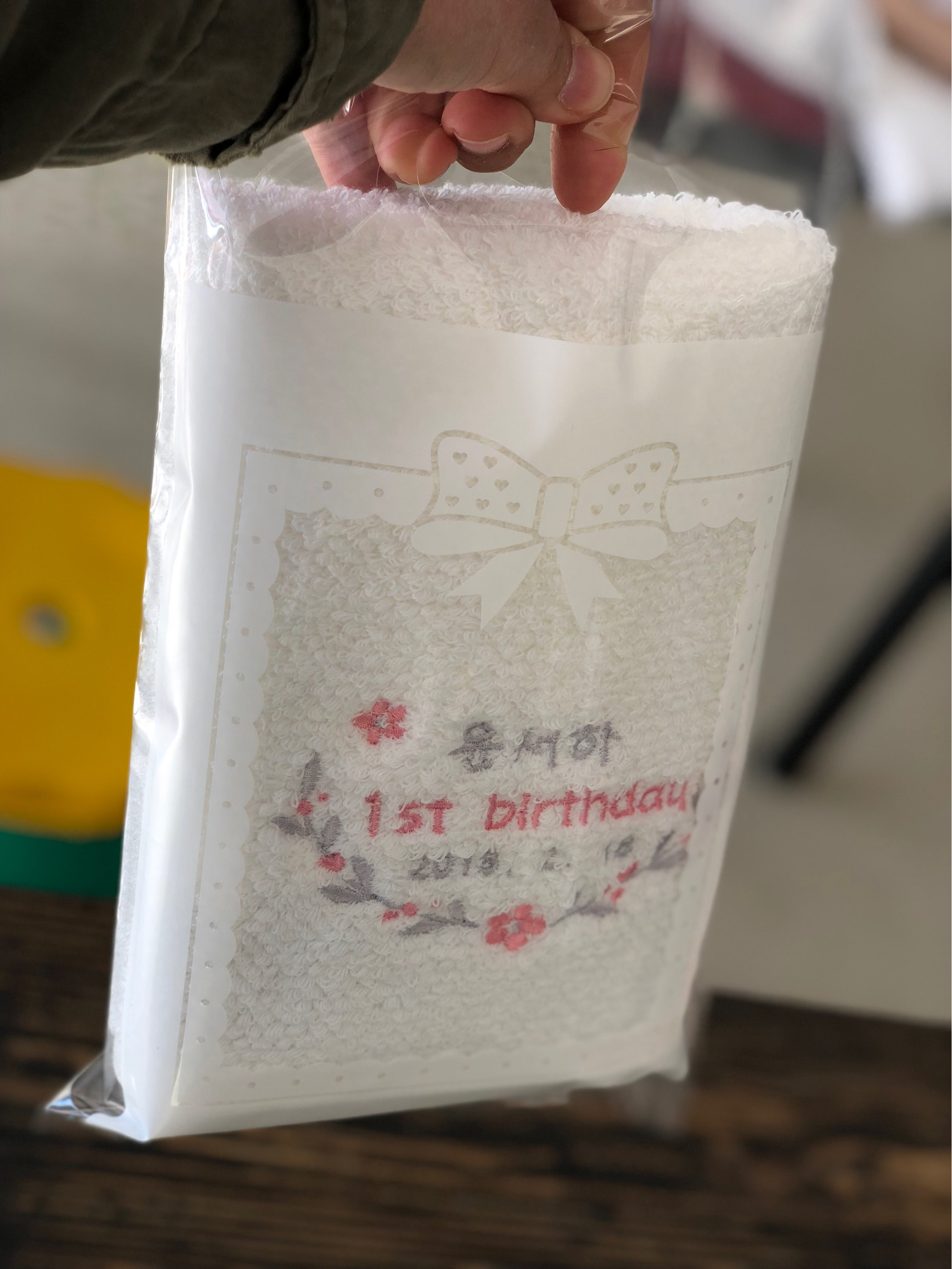 <b><p>Songwol Towel 40 Hot usehd group maki svenir</p></b><b><p>ソンウォルタオル 40数 ホテルの 家庭用 団体 製作 お土産 新築祝いの贈り物</p></b><br /><br /><p align='center'>