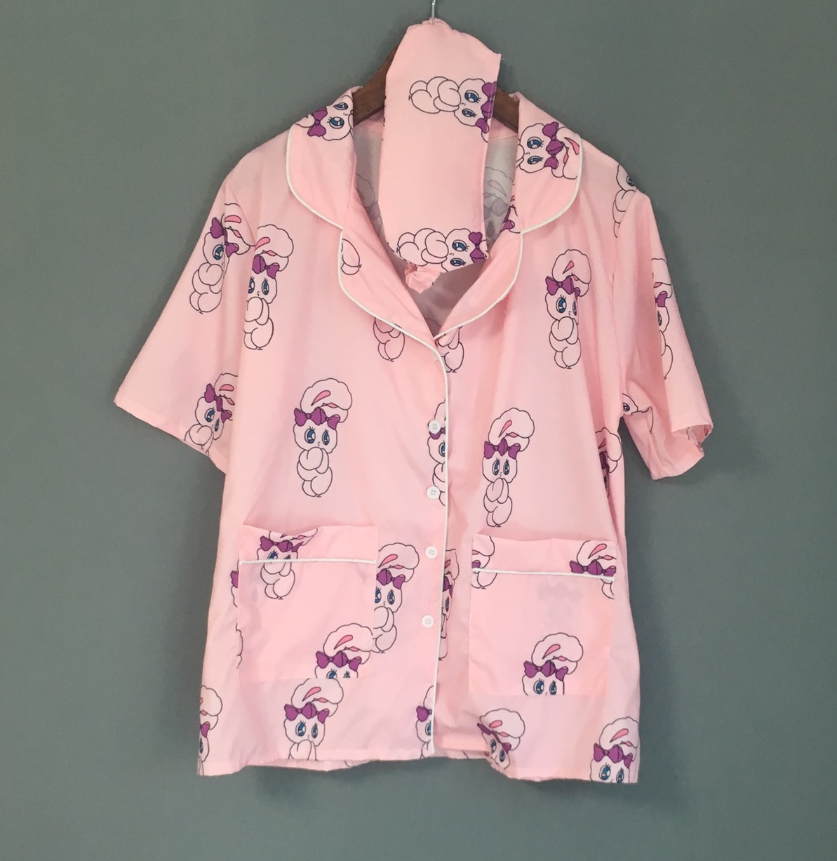 <b><p>Silk eling Esther Love rabbit pattn Short</p></b><b><p>シルク感じ エスターラブ ウサギ パン 半袖 かわいい パジャマ バンチ 団体服</p></b><br /><br /><p align='center'>