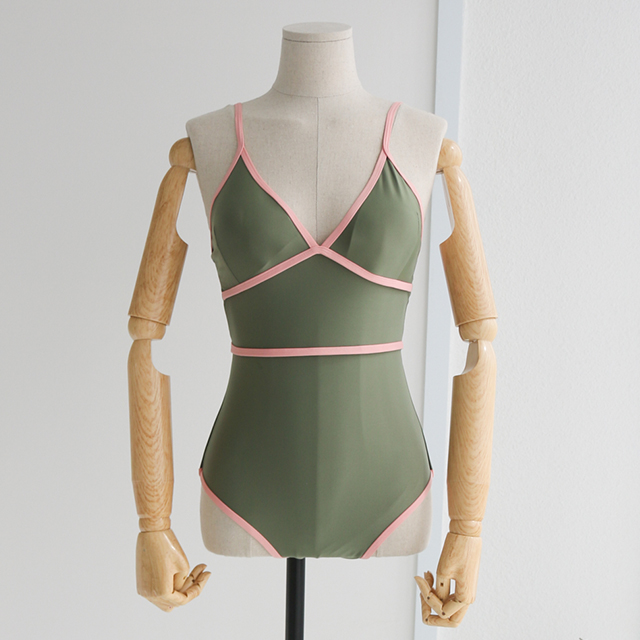 <b><p>Retro line piece swimsuit Monoki Sexy Bee</p></b><b><p>レトロ ライン ワンピース 水着 モノキニ セクシー非 スイムスーツ 豪華な 配色</p></b><br /><br /><p align='center'>