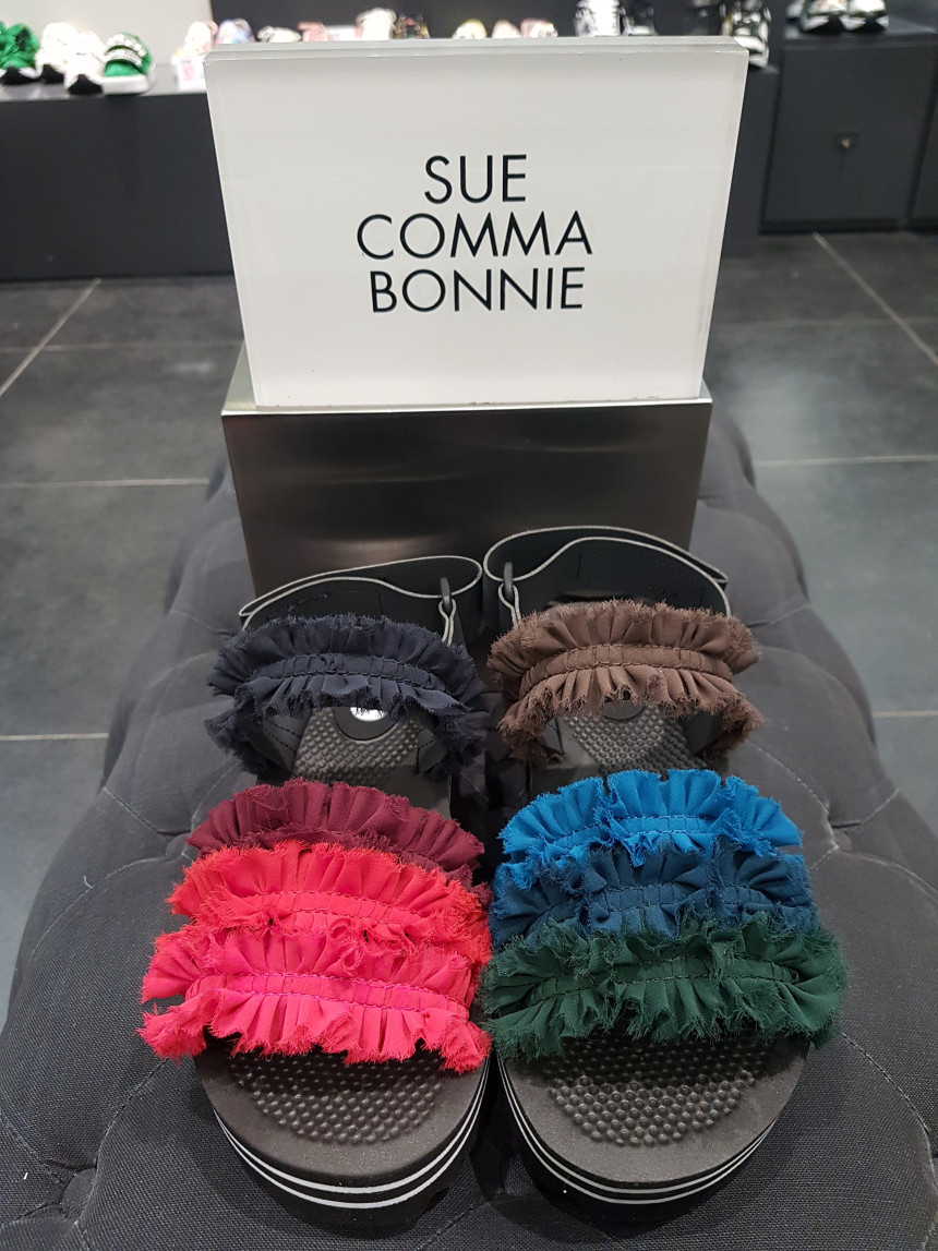 <b><p>Shu Comma Bonnie Can Kg sl Green DG2BM17034GRN</p></b><b><p>シューコンマみる カンカン2 サンダル グリーン DG2BM17034GRN かわいい</p></b><br /><br /><p align='center'>