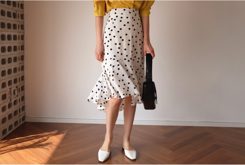 <b><p>Mermaid dot Dripping Bend Lo skirt pattn</p></b><b><p>マーメイド ドット 水玉 バンディング スカート パターン 夏 ゲスト 結婚式</p></b><br /><br /><p align='center'>