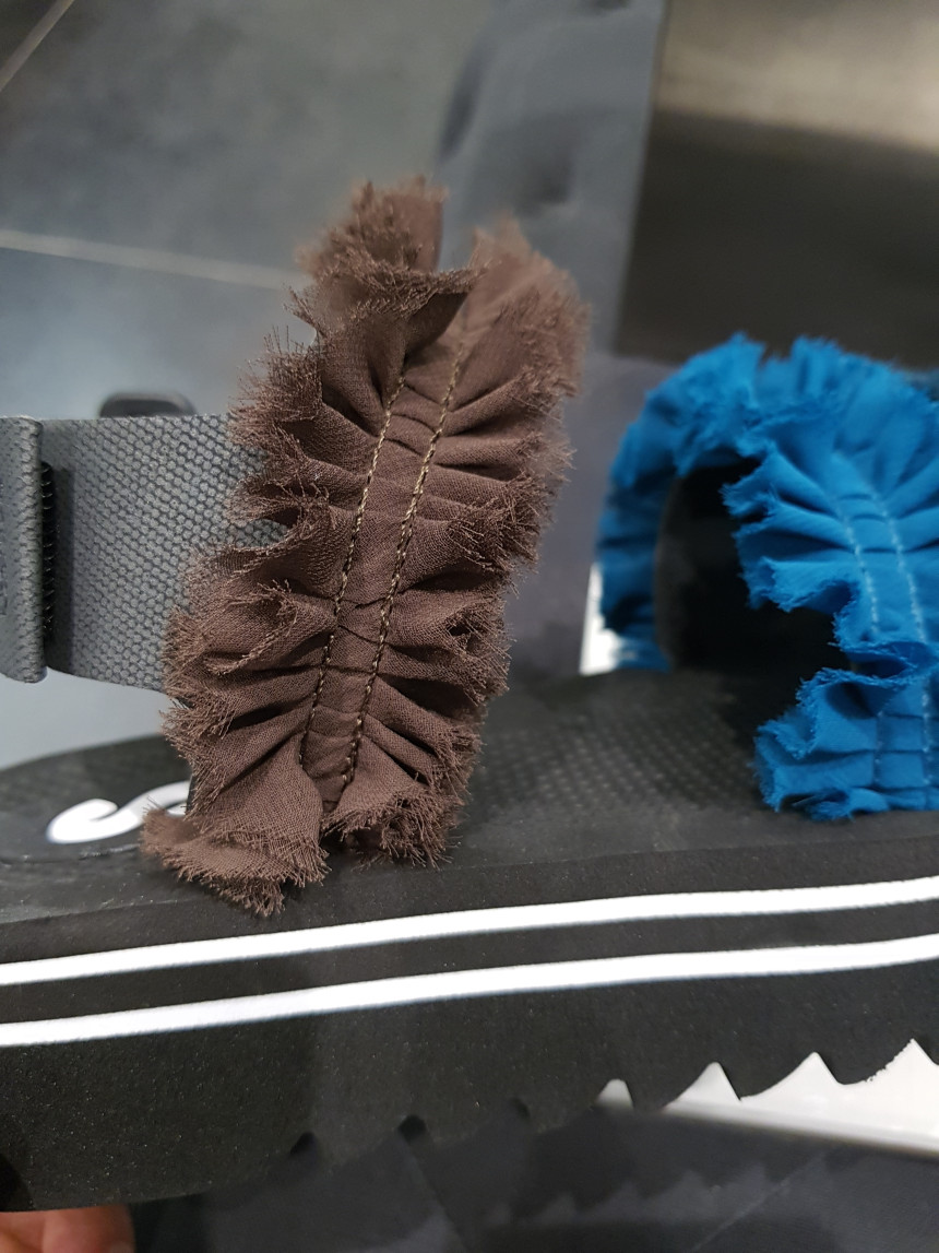 <b><p>Shu Comma Bonnie Can Kg sl Green DG2BM17034GRN</p></b><b><p>シューコンマみる カンカン2 サンダル グリーン DG2BM17034GRN かわいい</p></b><br /><br /><p align='center'>